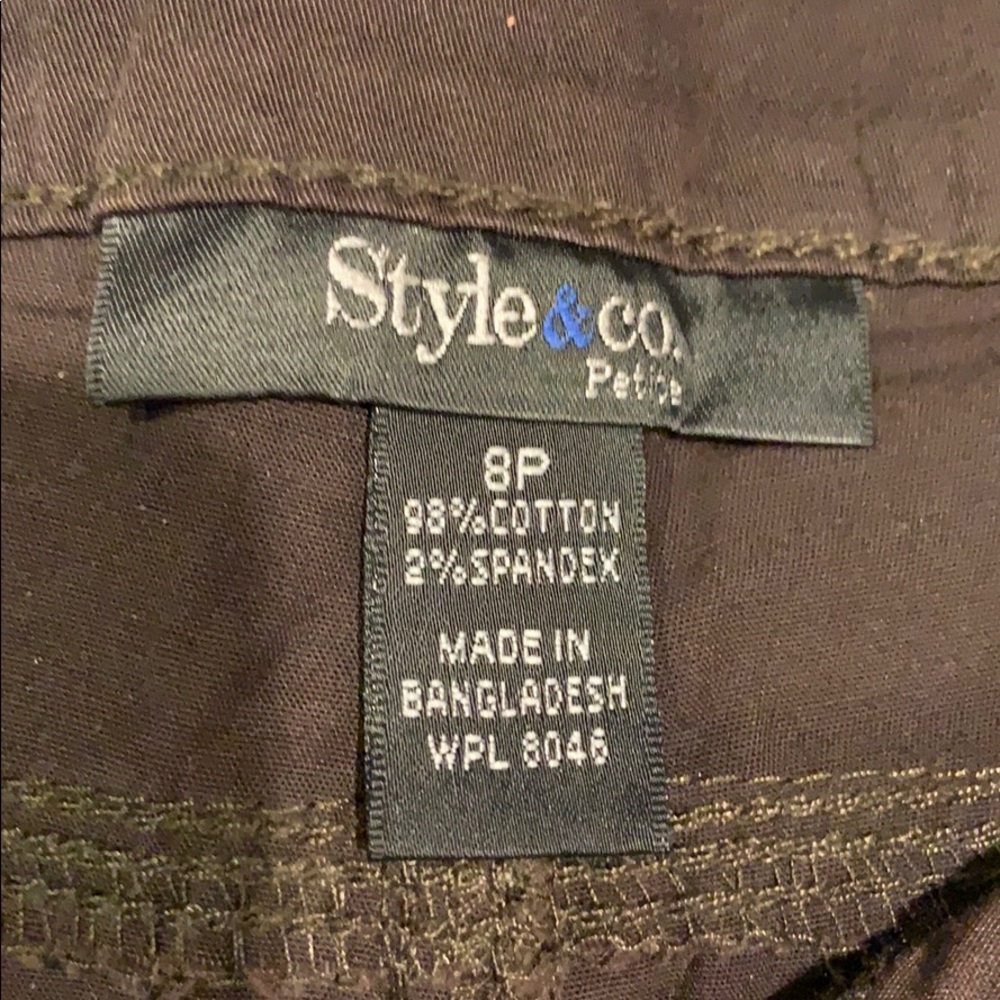 Lot of 5 (Five) Women’s shorts Limited, Gap, etc - Picture 5 of 8
